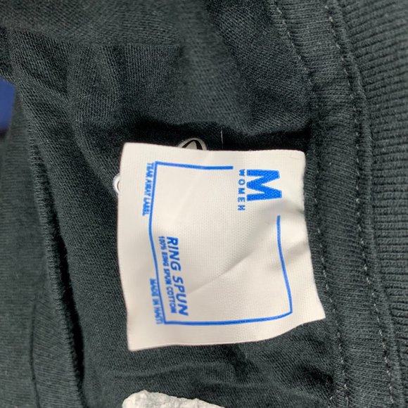 Disney Moana Tamatoa I'll Never Hide I'm Too Shiny Portrait T-Shirt - Picture 4 of 6